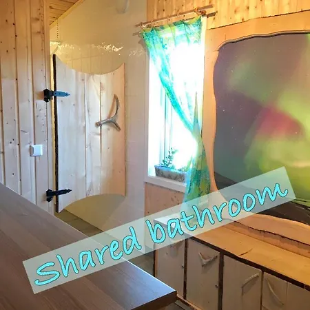 Wild Caribou's Wildwood Hytte Lakselv